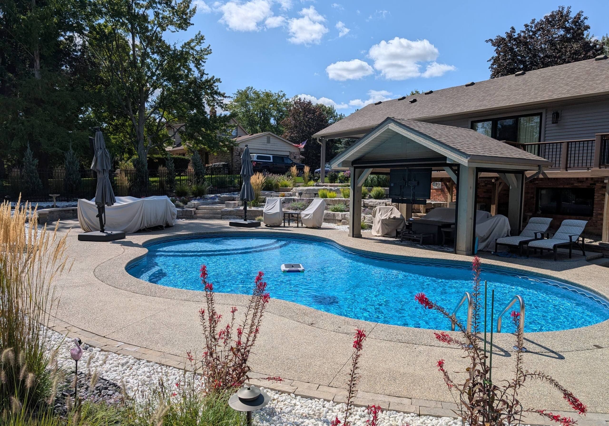 West Bloomfield, MI Landscaping Services